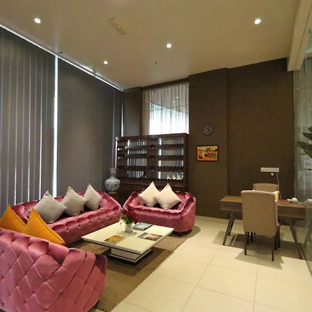 The Guest Hotel & Spa Port Dickson Esterno foto