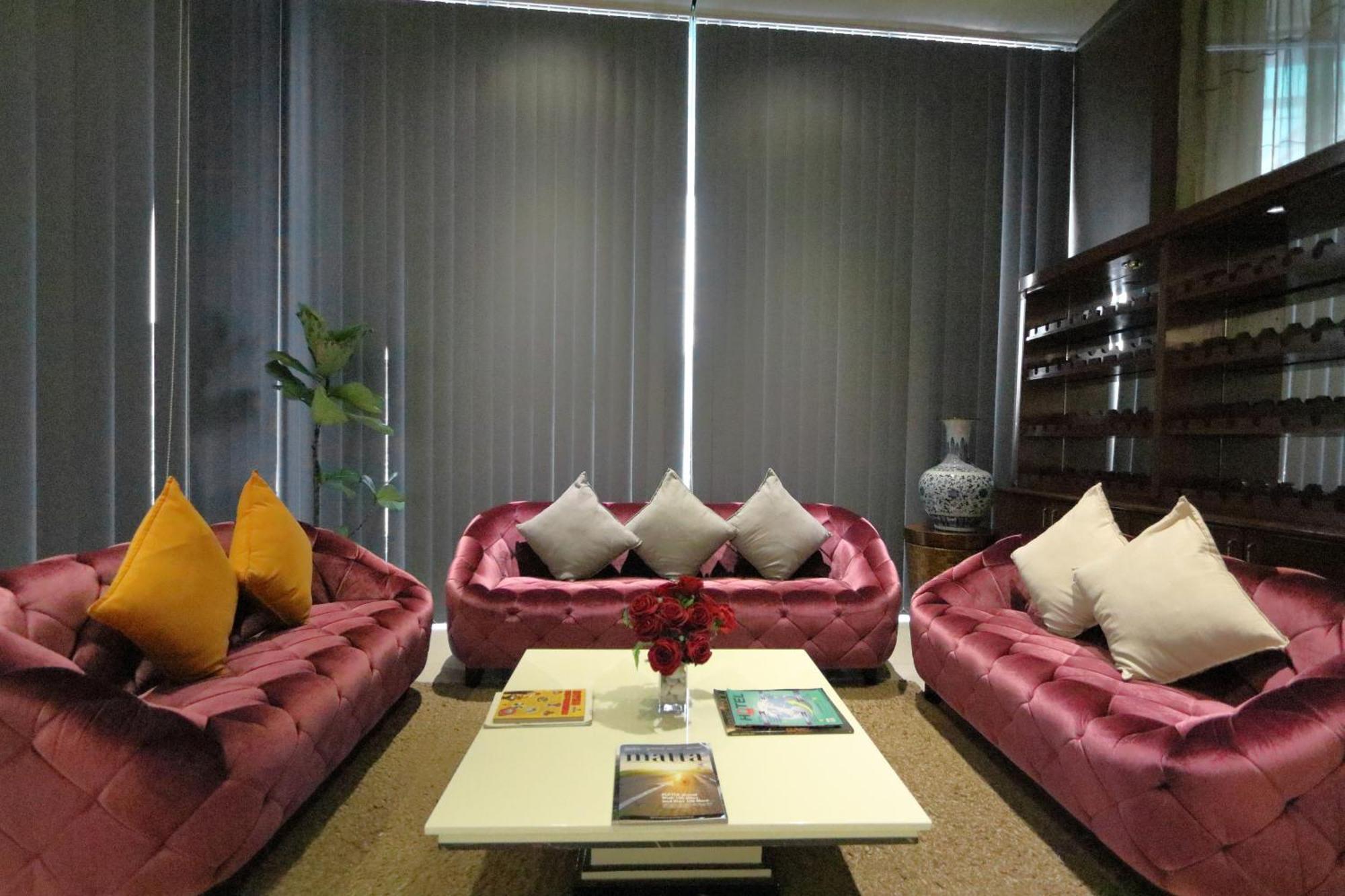 The Guest Hotel & Spa Port Dickson Esterno foto