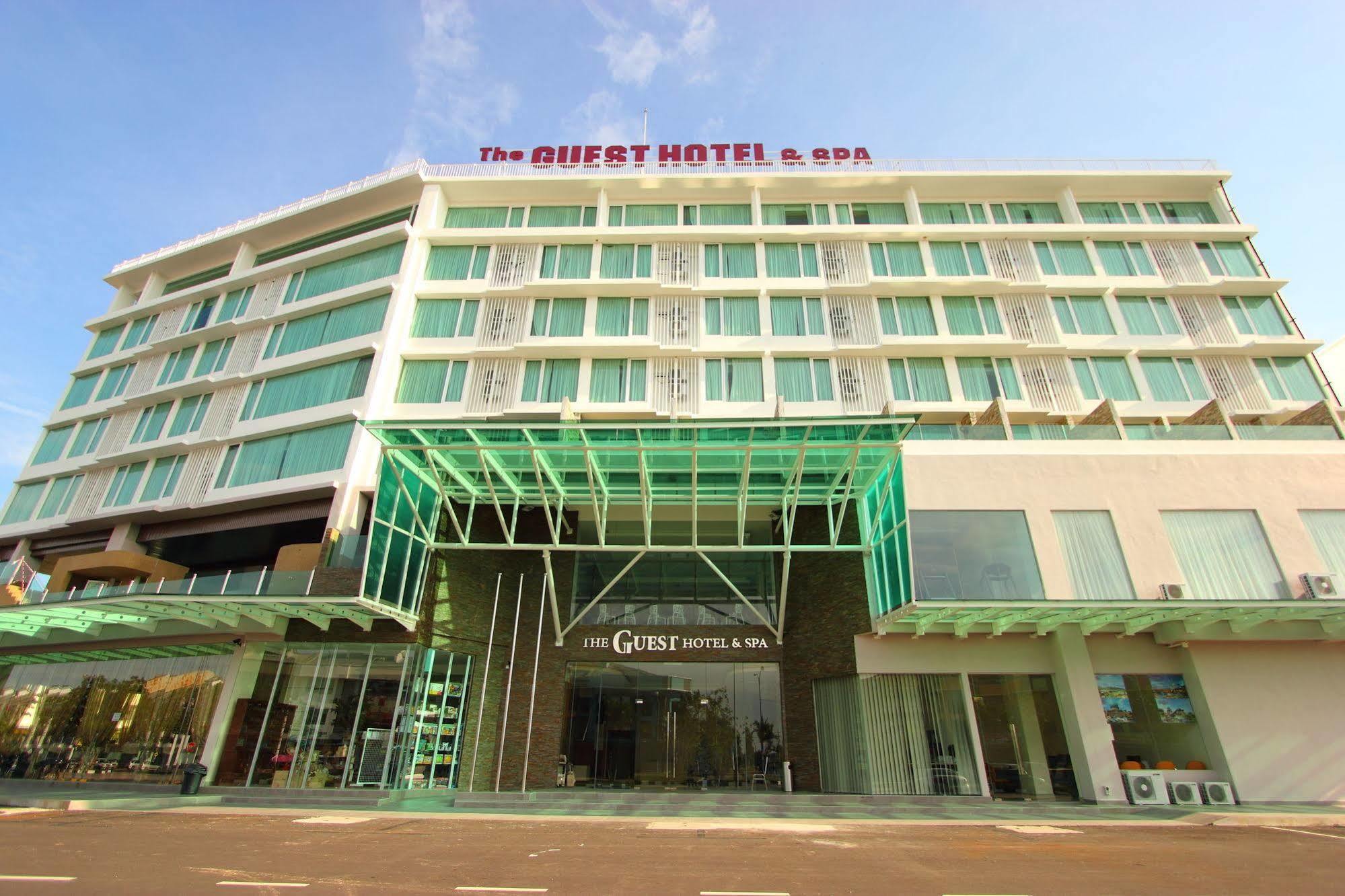 The Guest Hotel & Spa Port Dickson Esterno foto