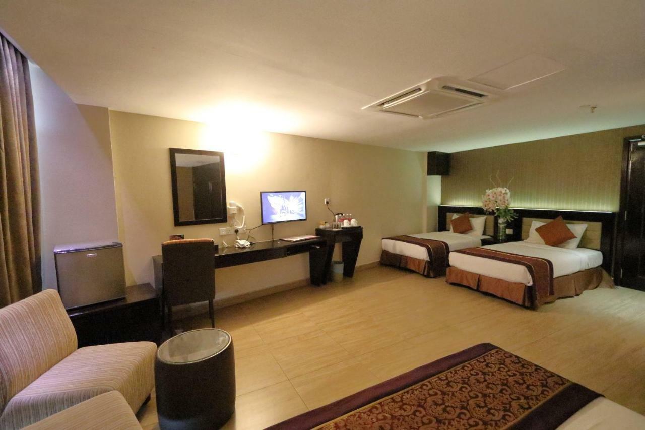The Guest Hotel & Spa Port Dickson Esterno foto