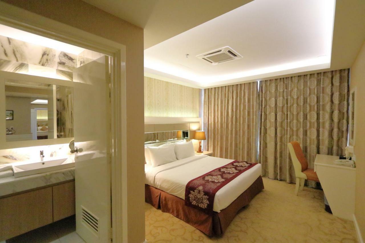 The Guest Hotel & Spa Port Dickson Esterno foto